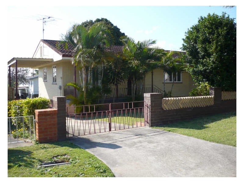 7 Cavanaugh Street, Wynnum West QLD 4178