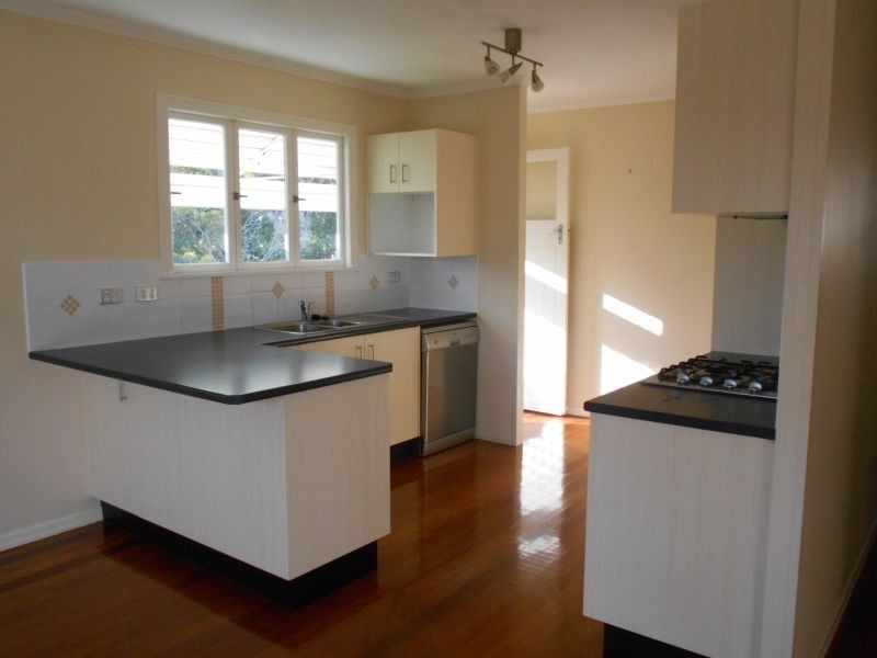 20 Lithgow Street, Wynnum QLD 4178