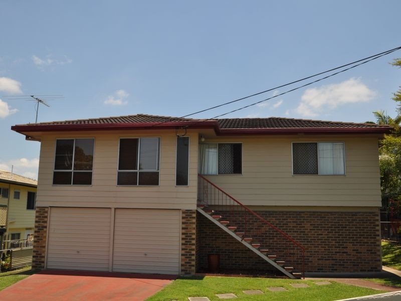 1a Curtis Street, Manly QLD 4179