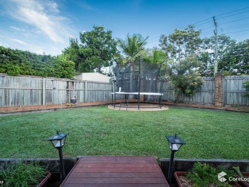 1 Morgan Close, Manly West QLD 4179