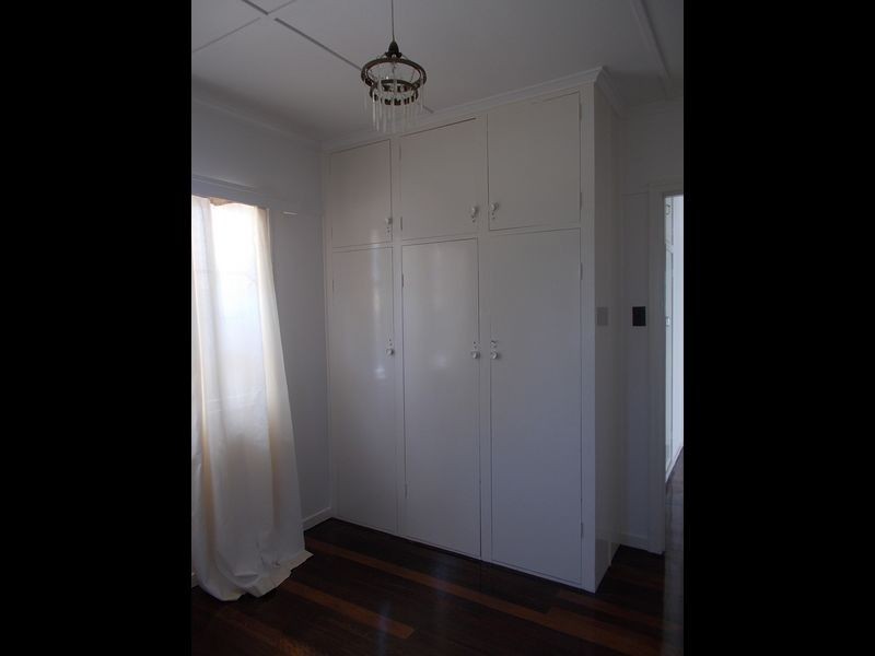 19 Berrimilla Street, Manly West QLD 4179