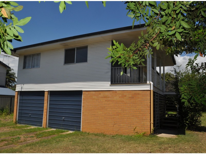 10 Bushing Street, Wynnum West QLD 4178