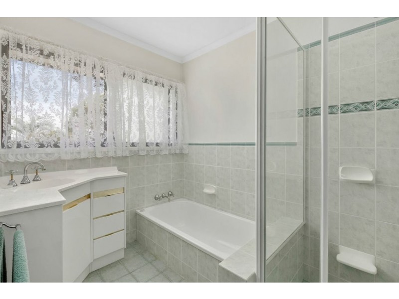 28 Barramay St, Manly West QLD 4179