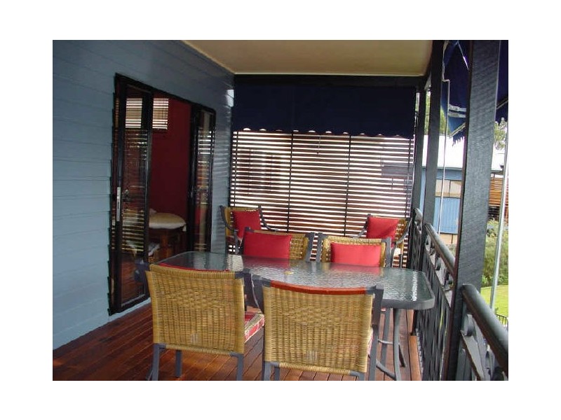 6 MacDonald Street, Lota QLD 4179