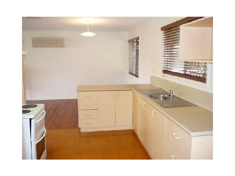 7 Tantani Street, Manly West QLD 4179