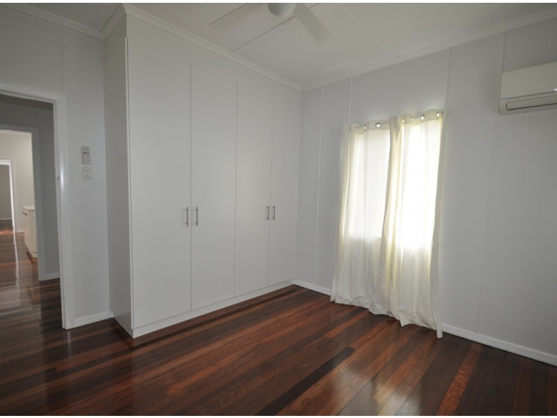 13 Pansy Street, Wynnum QLD 4178