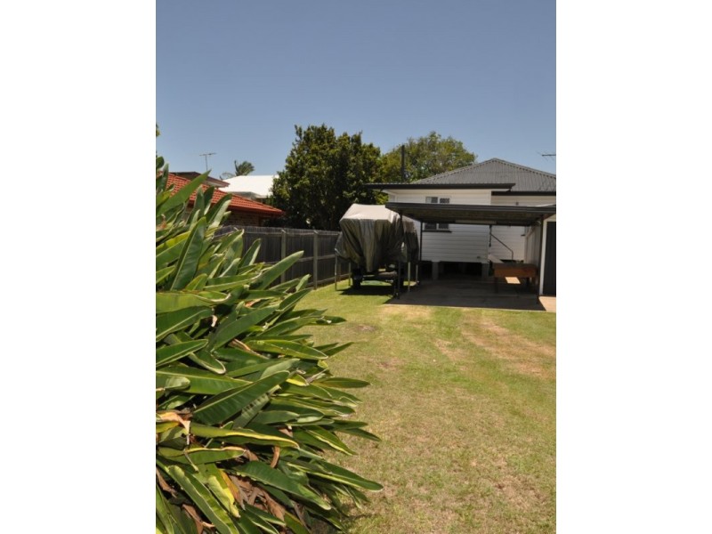 13 Pansy Street, Wynnum QLD 4178