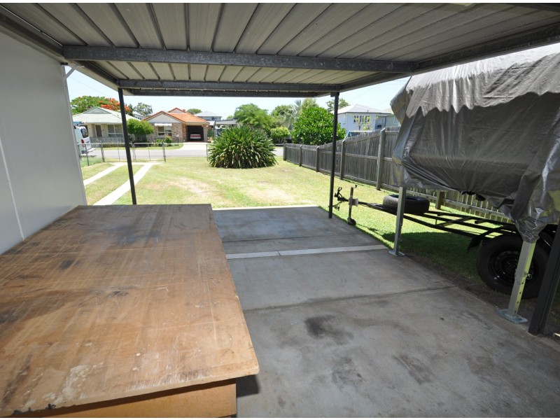 13 Pansy Street, Wynnum QLD 4178