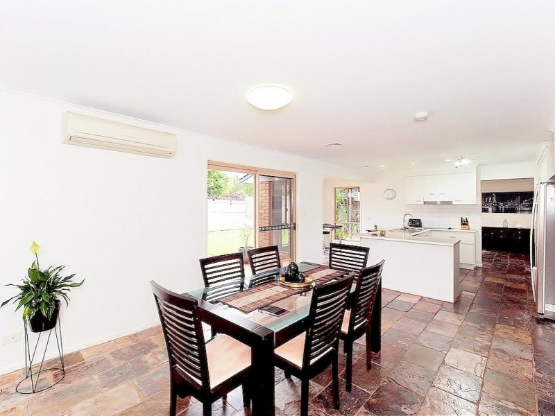 12 Ringara Street, Manly West QLD 4179