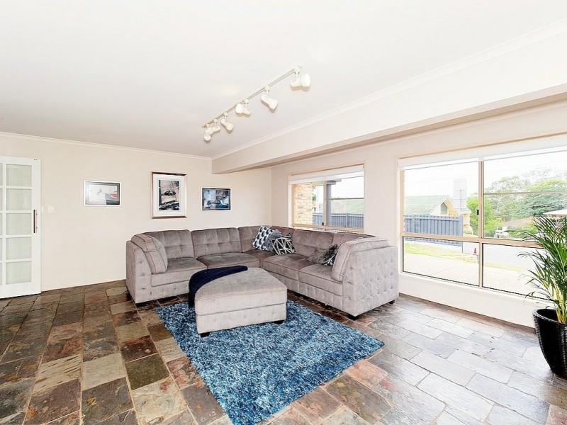 12 Ringara Street, Manly West QLD 4179