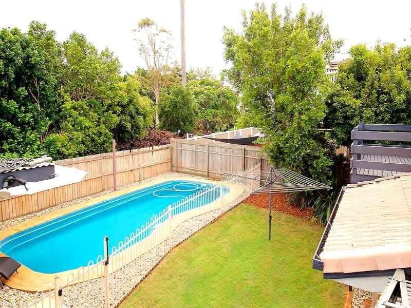 12 Ringara Street, Manly West QLD 4179