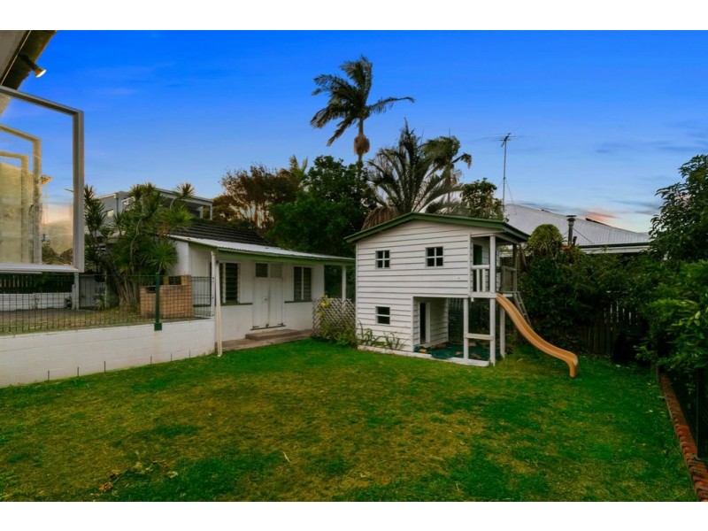 11 Britannia Street, Manly QLD 4179