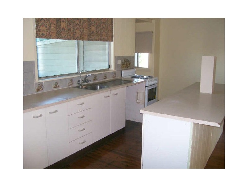 125 Whites Road, Lota QLD 4179