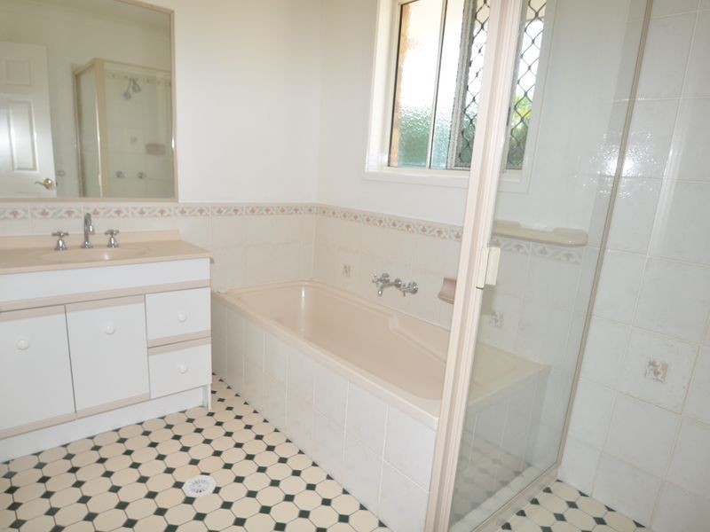 2 Auriga Close, Wynnum QLD 4178