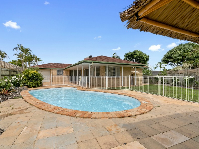 4 Moray Close, Manly West QLD 4179