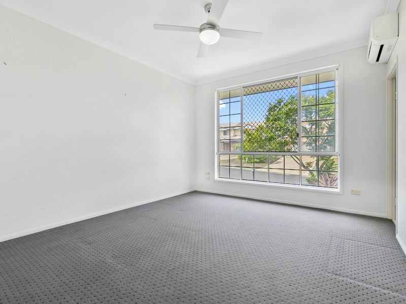 4 Moray Close, Manly West QLD 4179