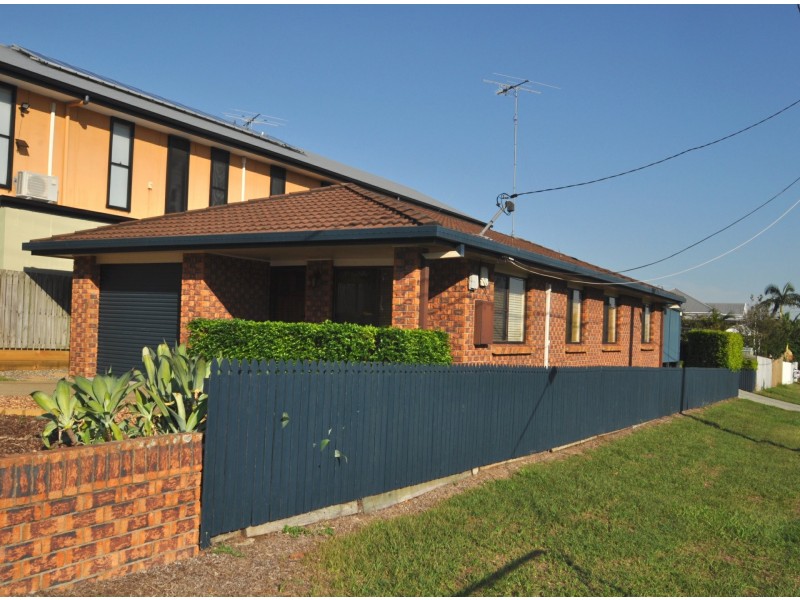 47 Peel Street, Manly QLD 4179