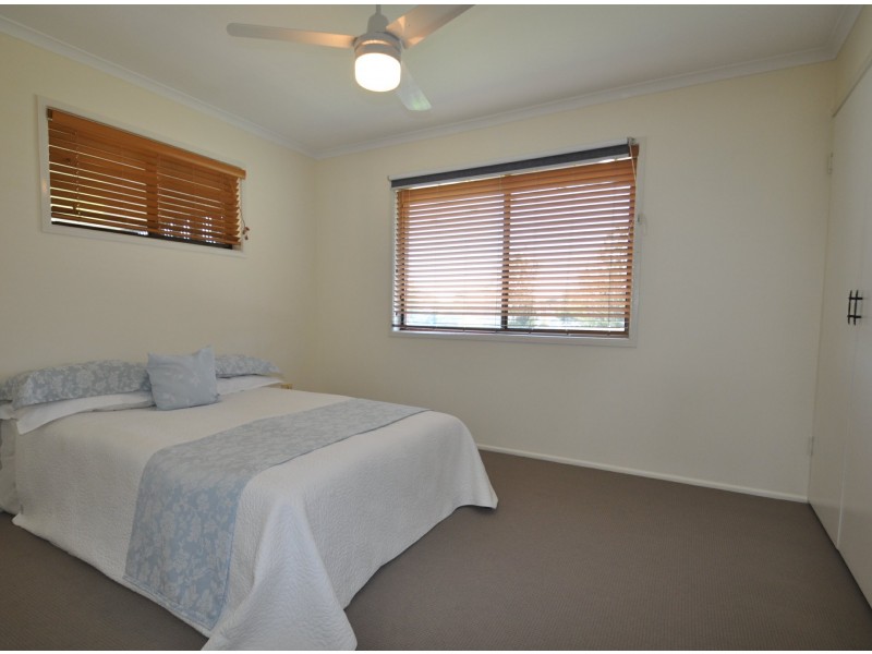 47 Peel Street, Manly QLD 4179