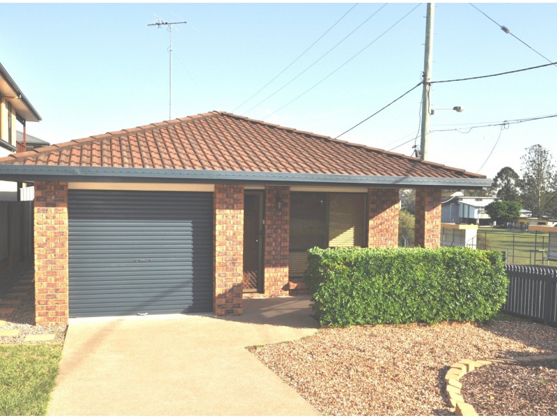 47 Peel Street, Manly QLD 4179