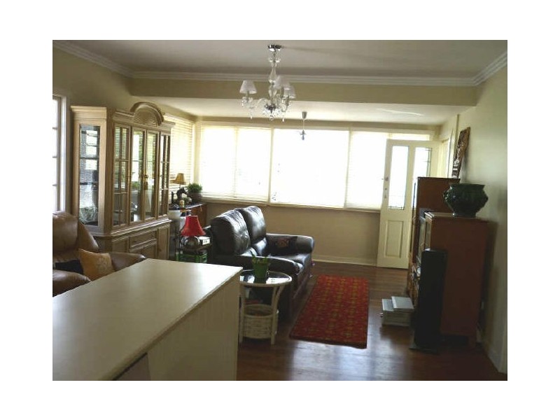 16 Wyeth Street, Wynnum QLD 4178