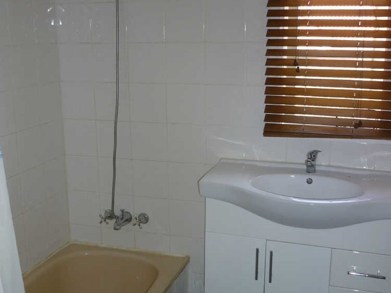 48 Patterson Street, Wynnum West QLD 4178