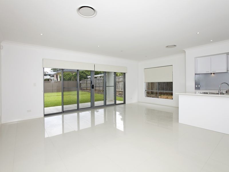 10 Wassell Street, Wynnum QLD 4178