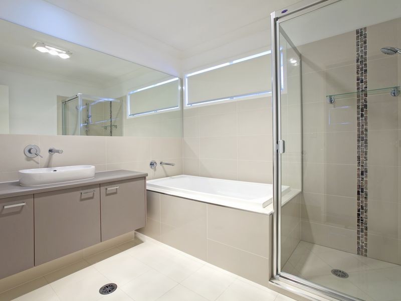 10 Wassell Street, Wynnum QLD 4178