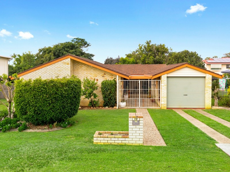 19 Catamaran Street, Manly West QLD 4179