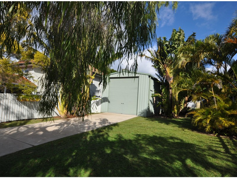 112 Waterview Ave, Wynnum QLD 4178