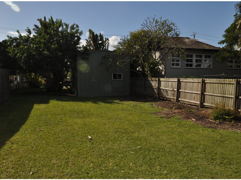 112 Waterview Ave, Wynnum QLD 4178
