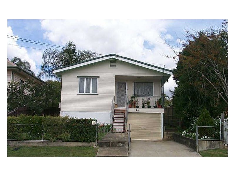 28 Buderim Street, Manly QLD 4179