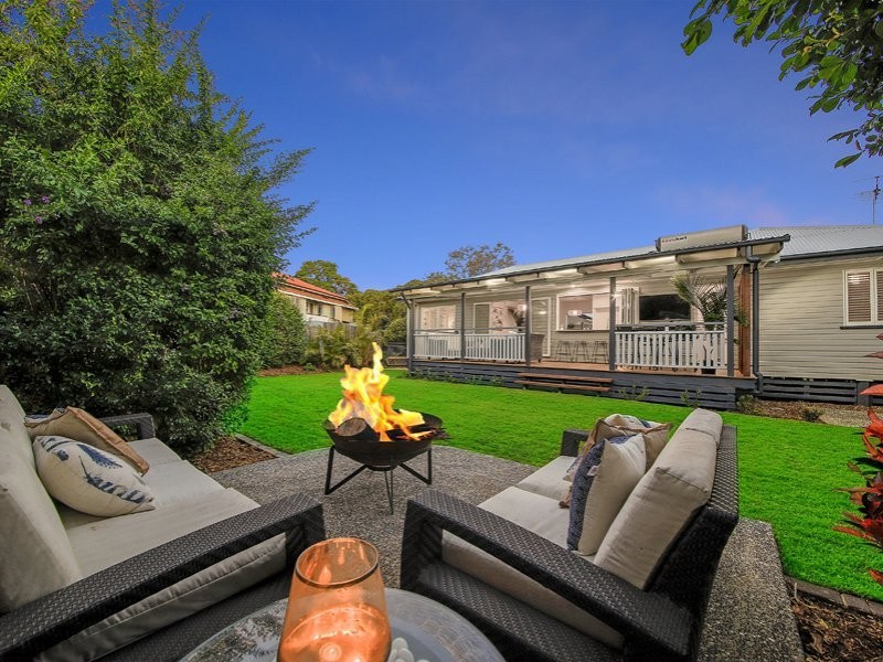 7 Haig St, Wynnum West QLD 4178