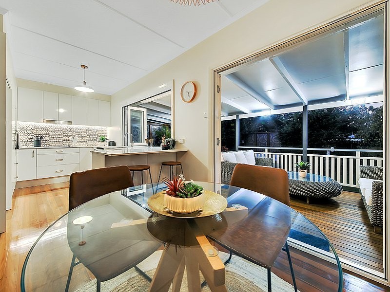 7 Haig St, Wynnum West QLD 4178