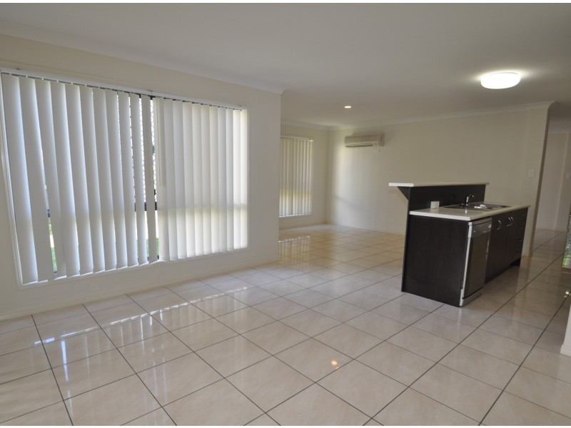 9 Treetop Place, Manly West QLD 4179