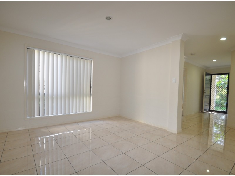 9 Treetop Place, Manly West QLD 4179