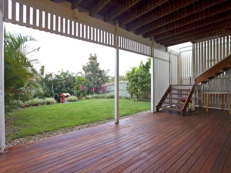 99 Waterview Ave, Wynnum QLD 4178