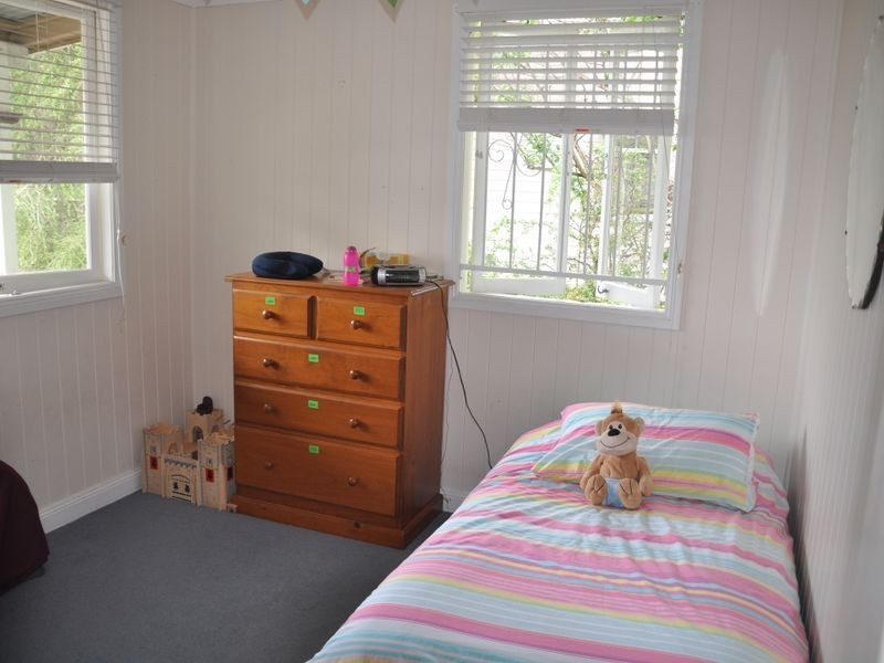 15 Carlton terrace, Wynnum QLD 4178