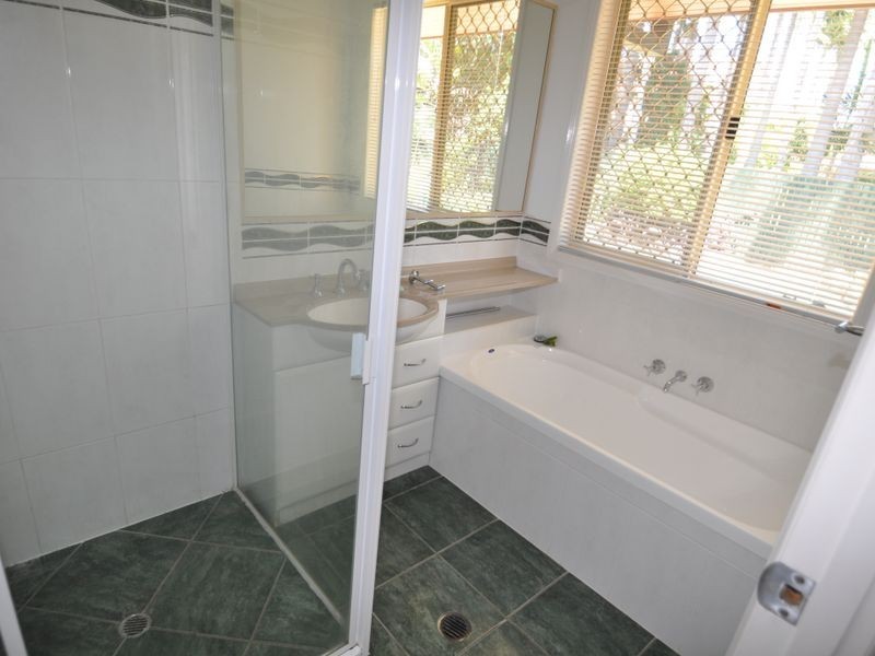 7 Marlin Place, Manly West QLD 4179