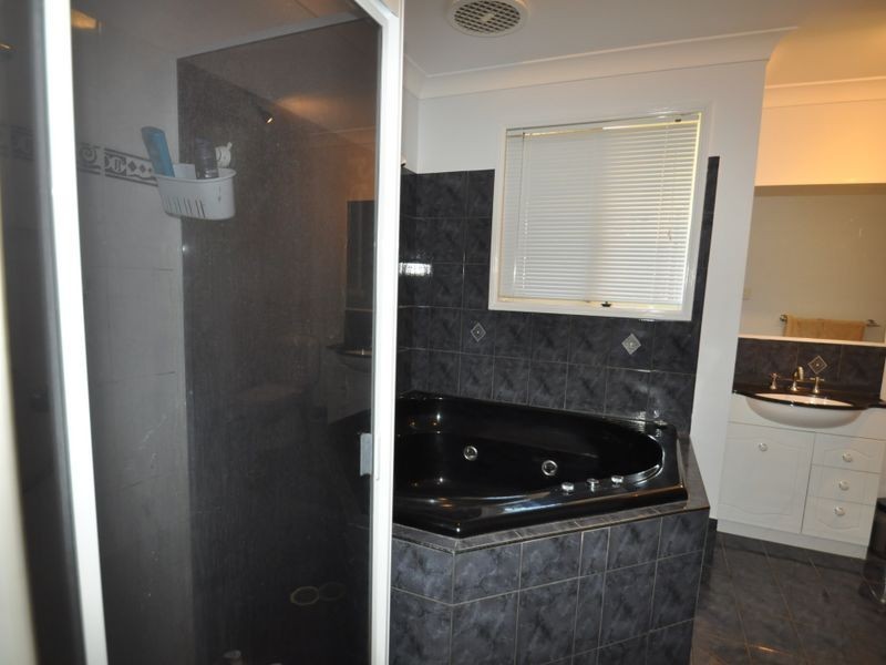 7 Marlin Place, Manly West QLD 4179