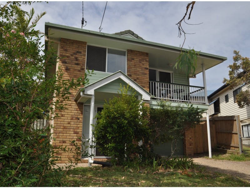 14A Oakley Street, Manly QLD 4179