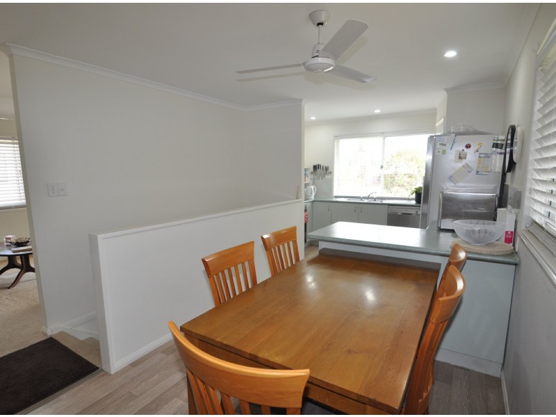 14A Oakley Street, Manly QLD 4179