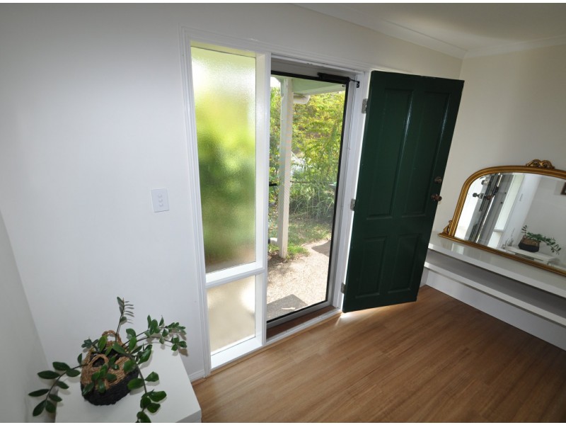 14A Oakley Street, Manly QLD 4179