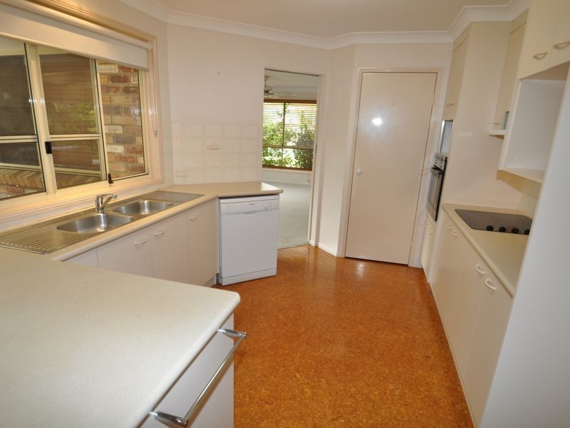 2 Laurance Court, Wellington Point QLD 4160