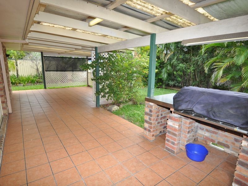 2 Laurance Court, Wellington Point QLD 4160