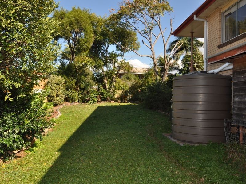 9 Lyrian St, Manly West QLD 4179