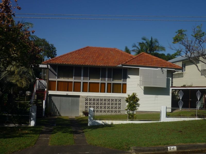 24 Ure Street, Wynnum QLD 4178
