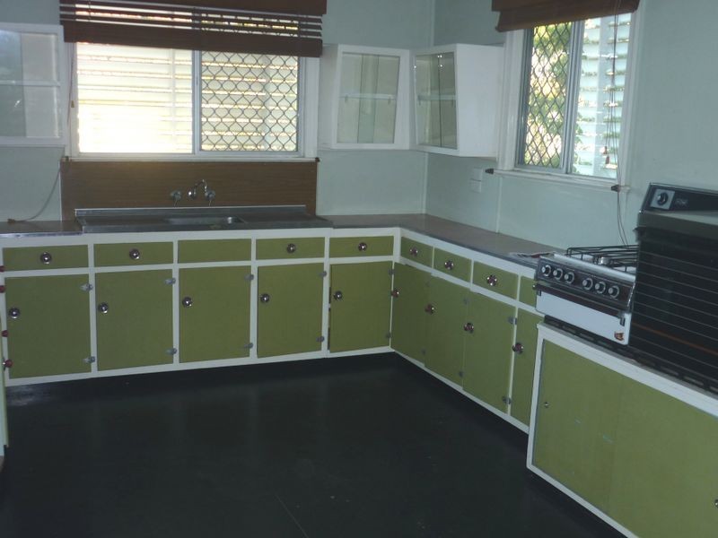 24 Ure Street, Wynnum QLD 4178