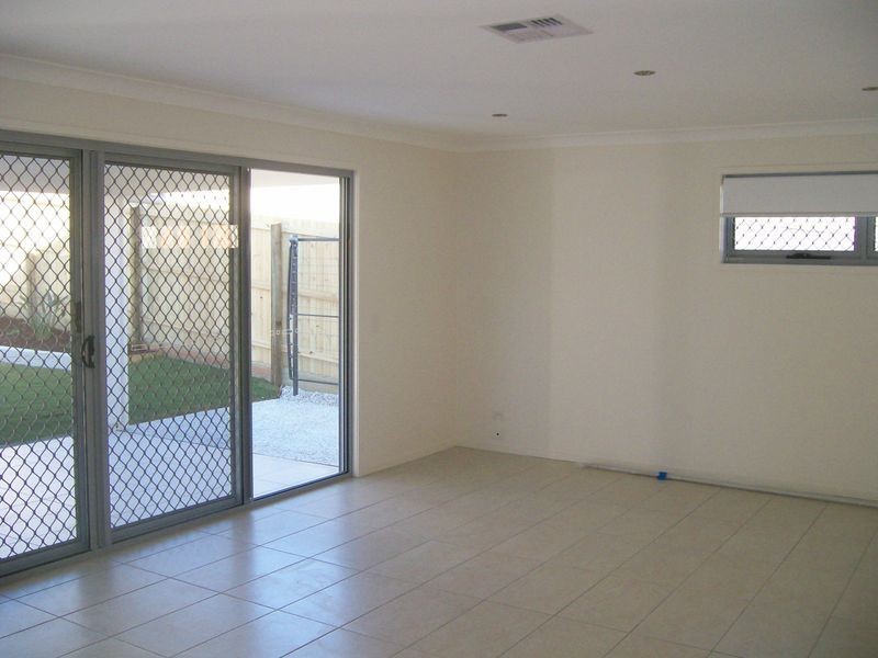 103 Melville Tce, Manly QLD 4179