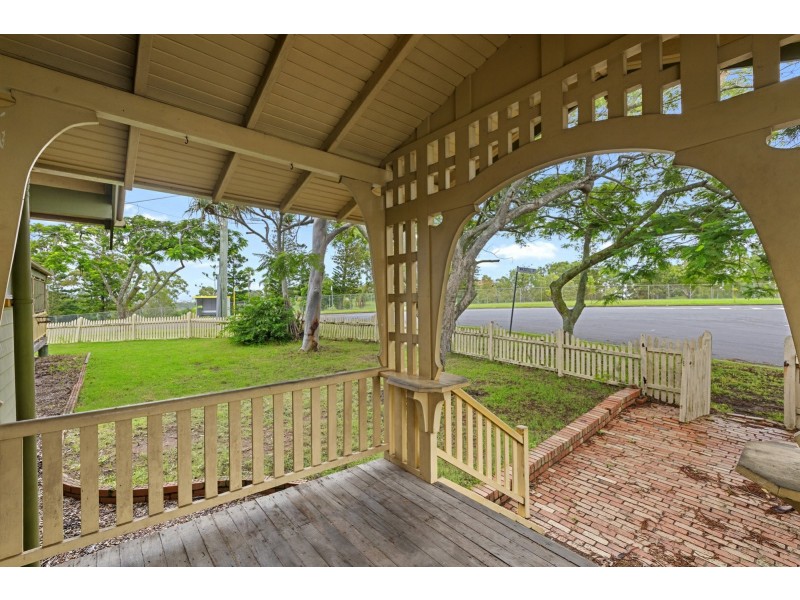 64 Wassell Street, Wynnum QLD 4178