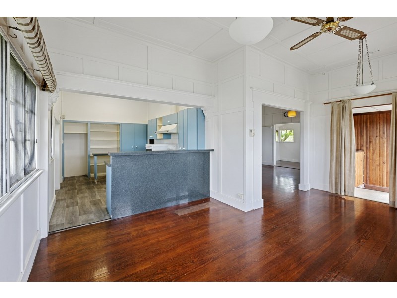 64 Wassell Street, Wynnum QLD 4178